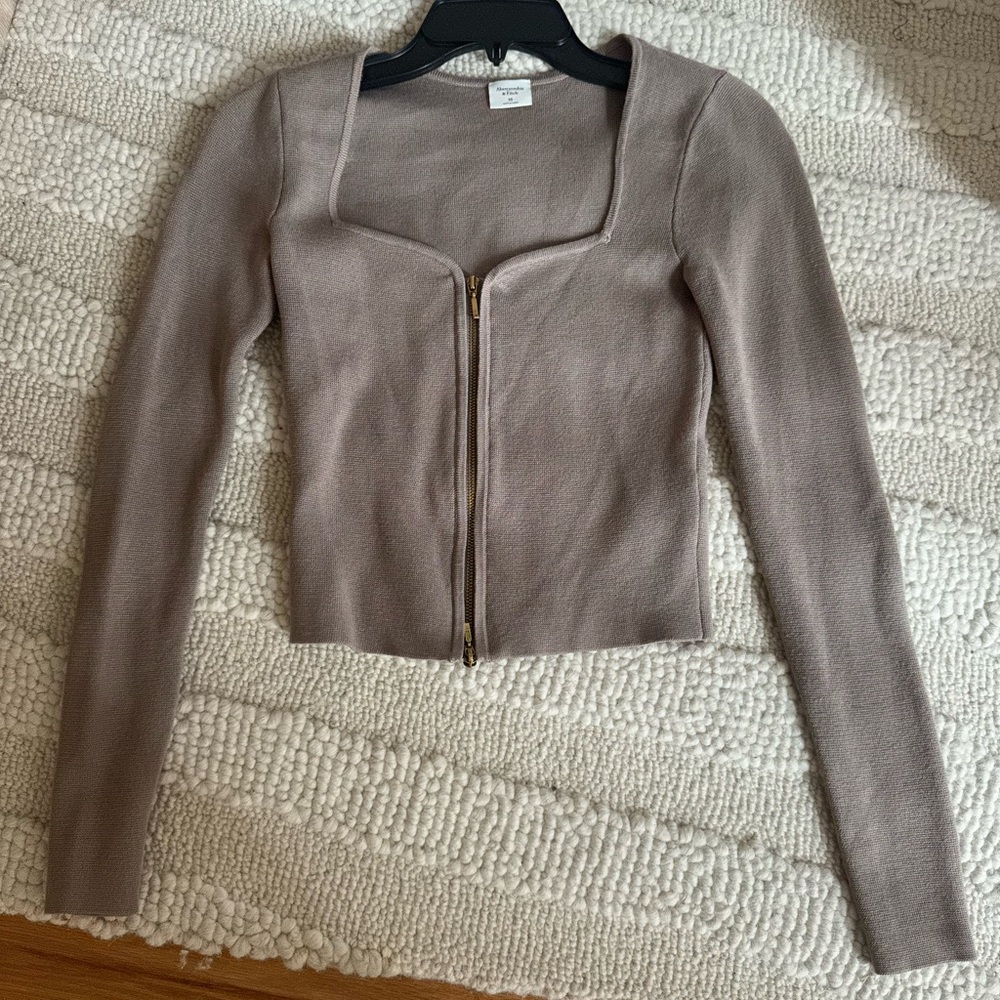 Women's Taupe Zippered Sweater